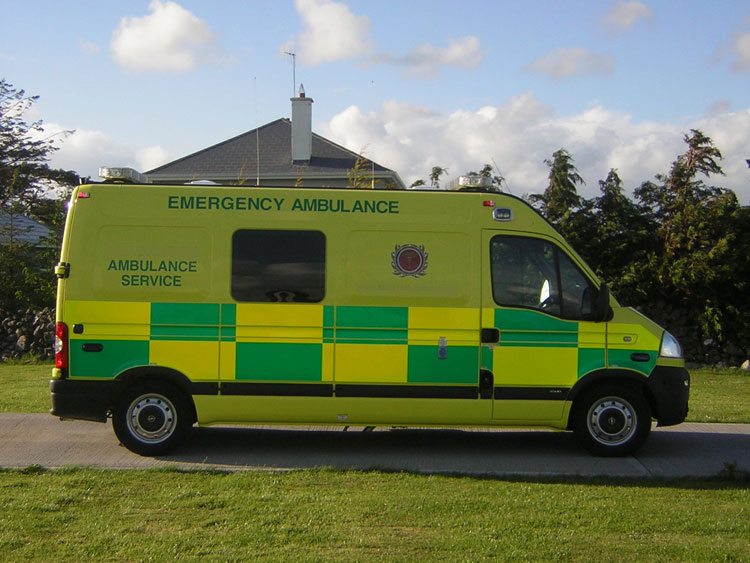 VAUXHALL OPEL MOVANO CEN APPROVED FRONTLINE AMBULANCE